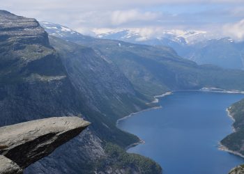 trolltunga, norway, scenic